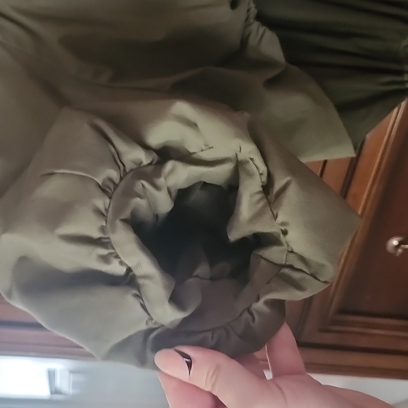 Army Green Cut Out Puff Sleeve Dress - Picture 5 of 6